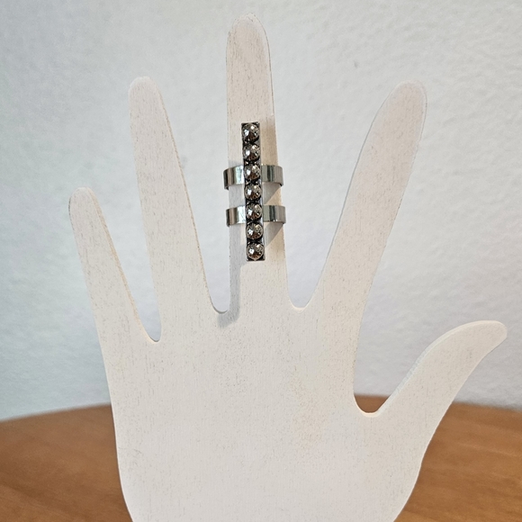 NWT'S- COWGIRL CONFETTI- Walk The Line Studded Bar Cuff Ring- *Size 4 adjustable - Picture 3 of 4